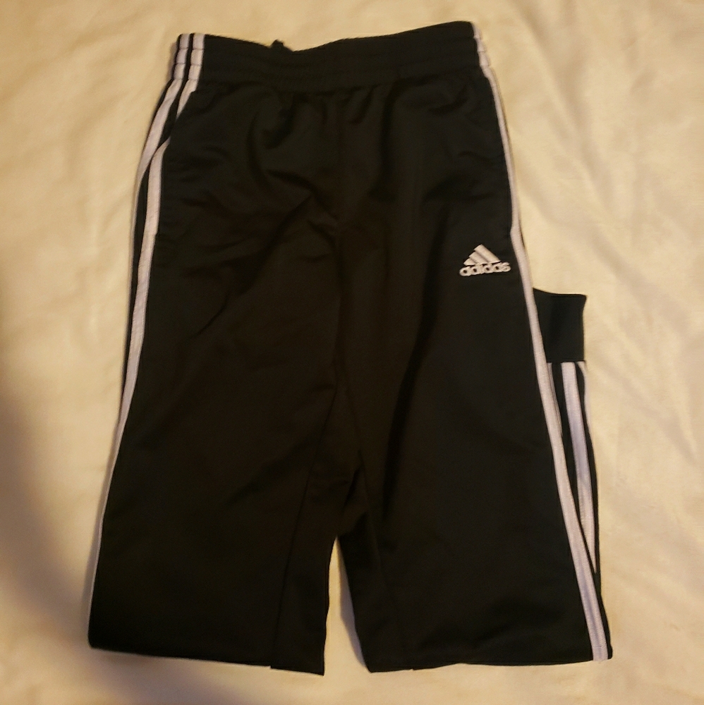 ADIDAS essentials 3-stripes joggers
